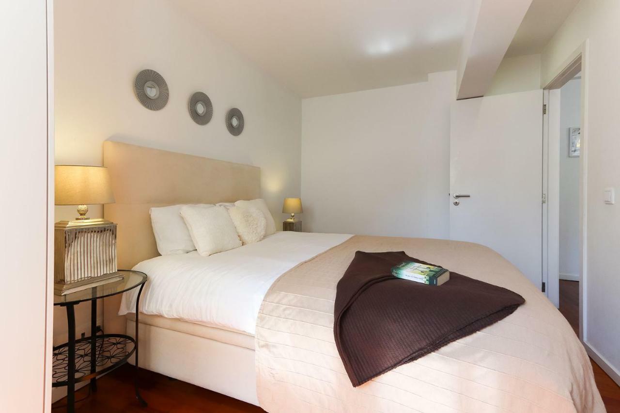 Entrecampos Terrace By Homing Apartment Lisbon Bagian luar foto