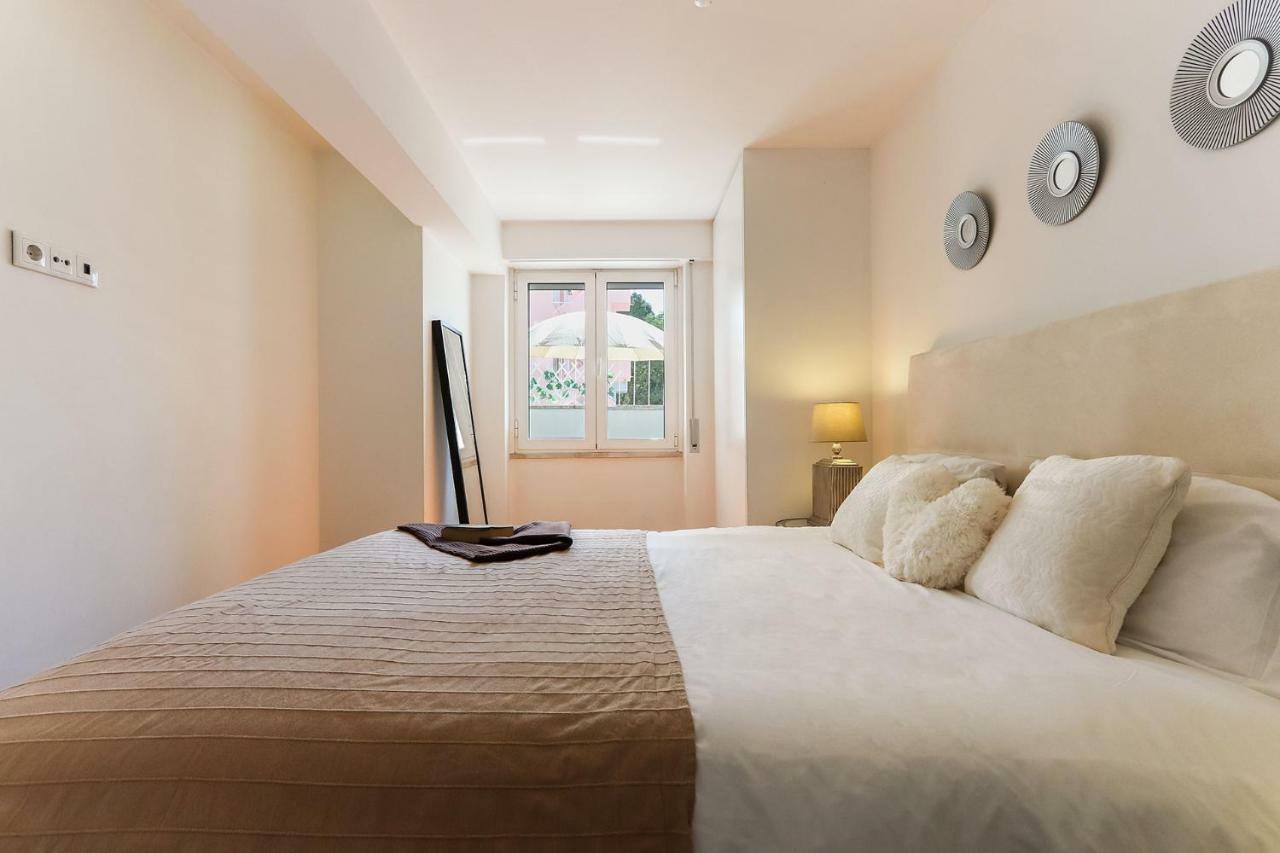 Entrecampos Terrace By Homing Apartment Lisbon Bagian luar foto